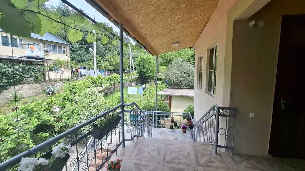 Номер с садом у моря