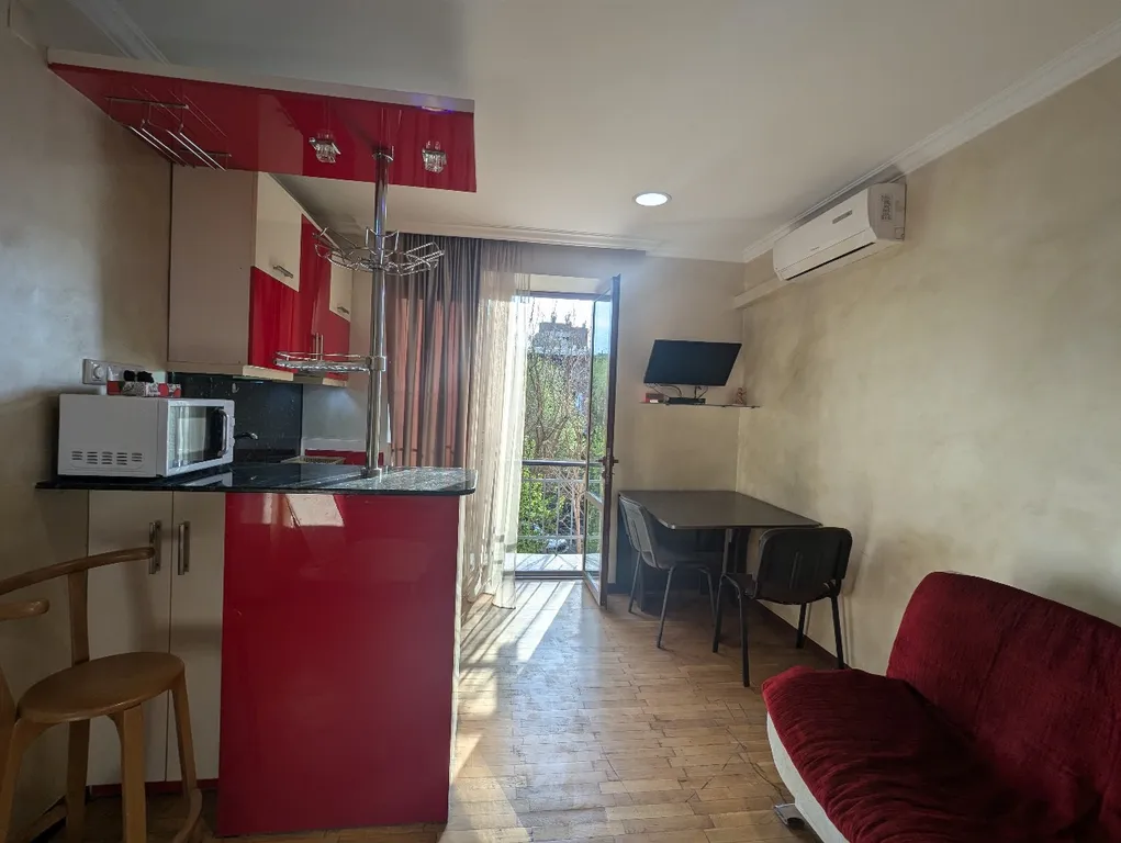 Уютная квартира с открытом балконом