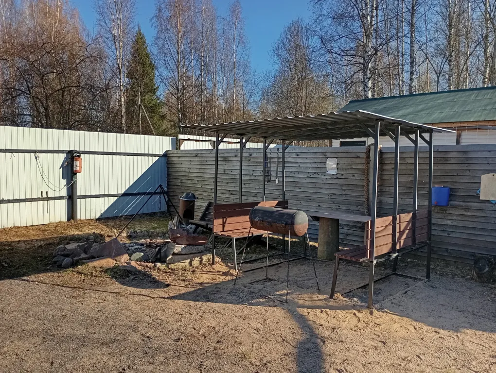 Коттедж Домик в лесу с баней — Лодейное Поле