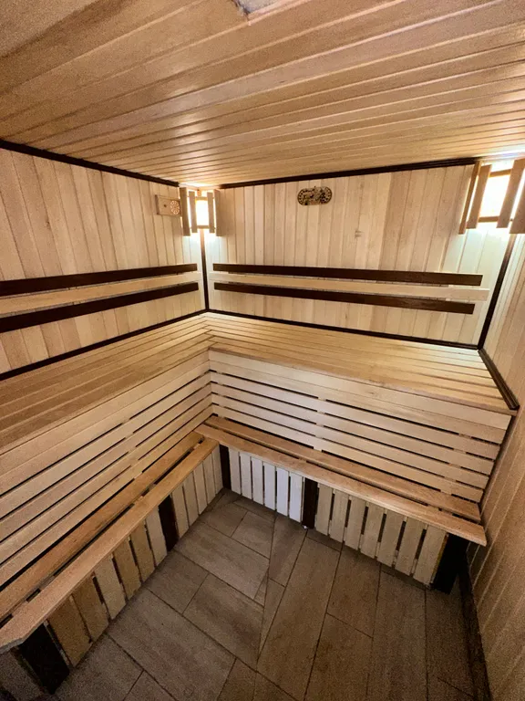 Дом с баней