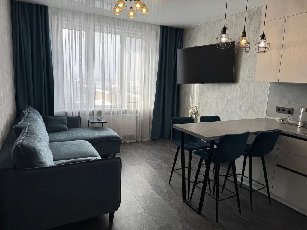 Стильная квартира в новом ЖК, рядом с Горным воздухом