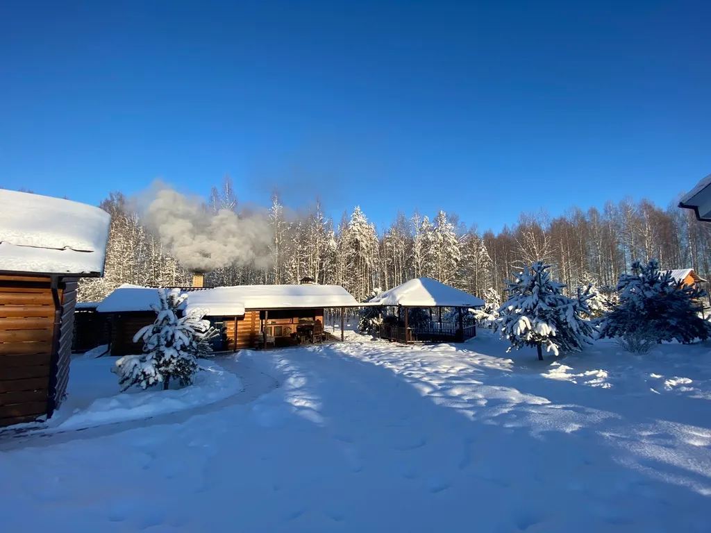 Дом за озером