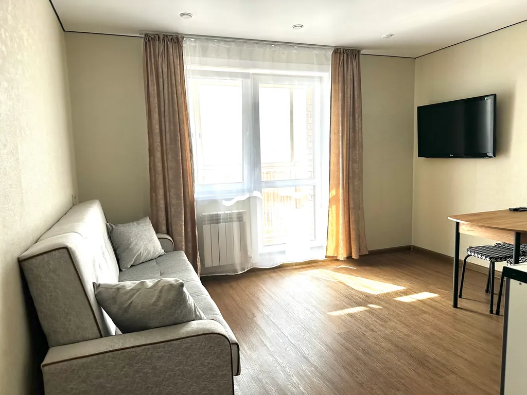 Уютная солнечная квартира рядом с аэропортом и дацаном