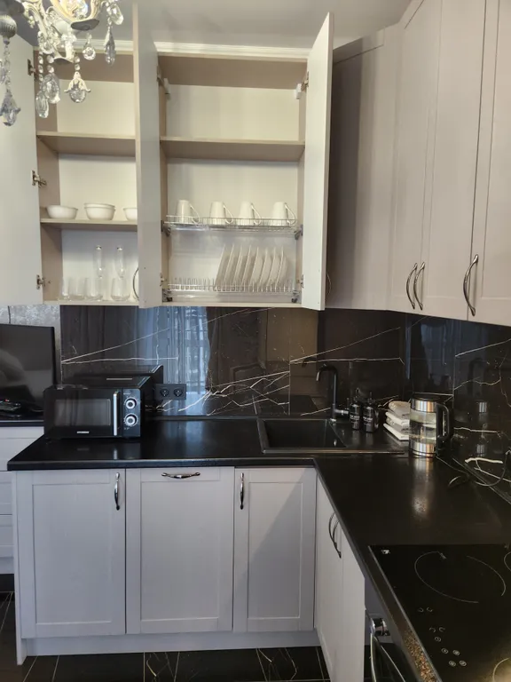 Красивая 2 комнатная квартира в центре