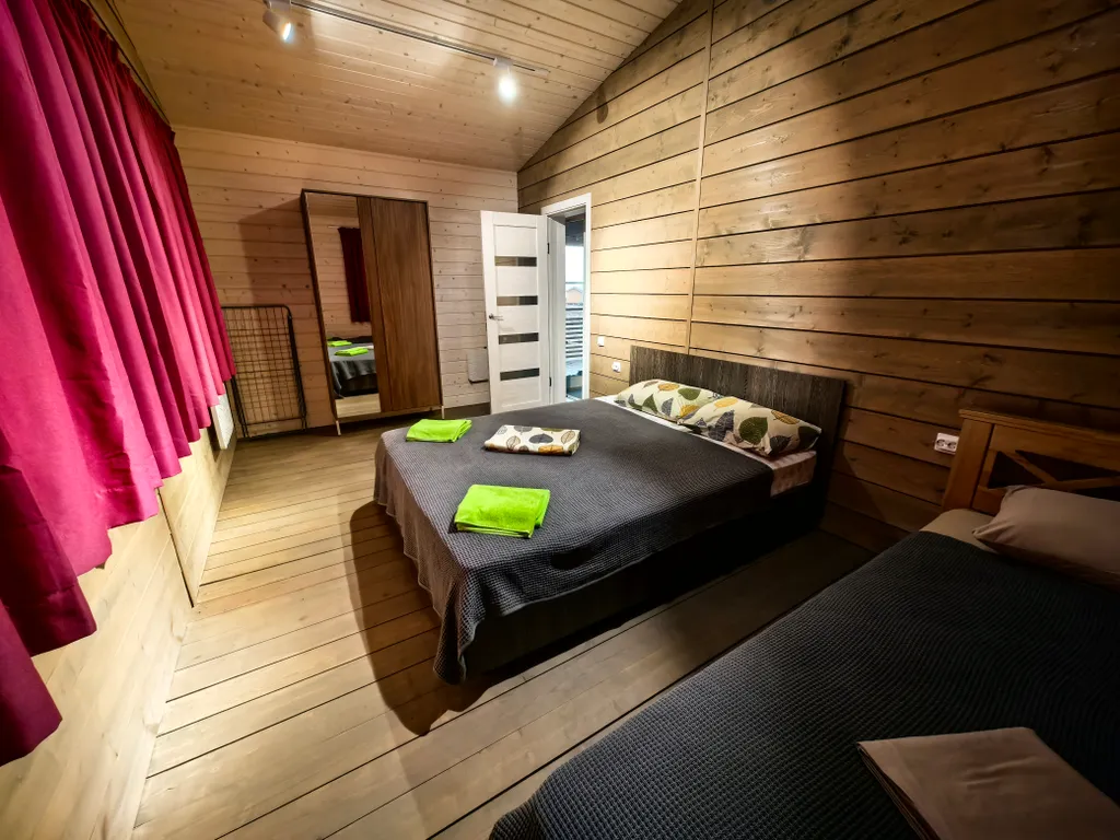 Дом с видом на озеро