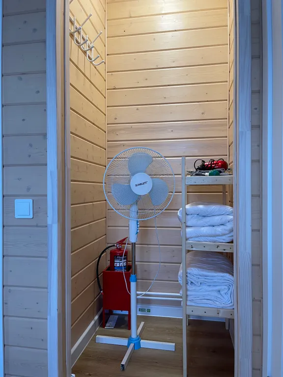 Студия апартаменты на берегу озера рядом с сосновым бором