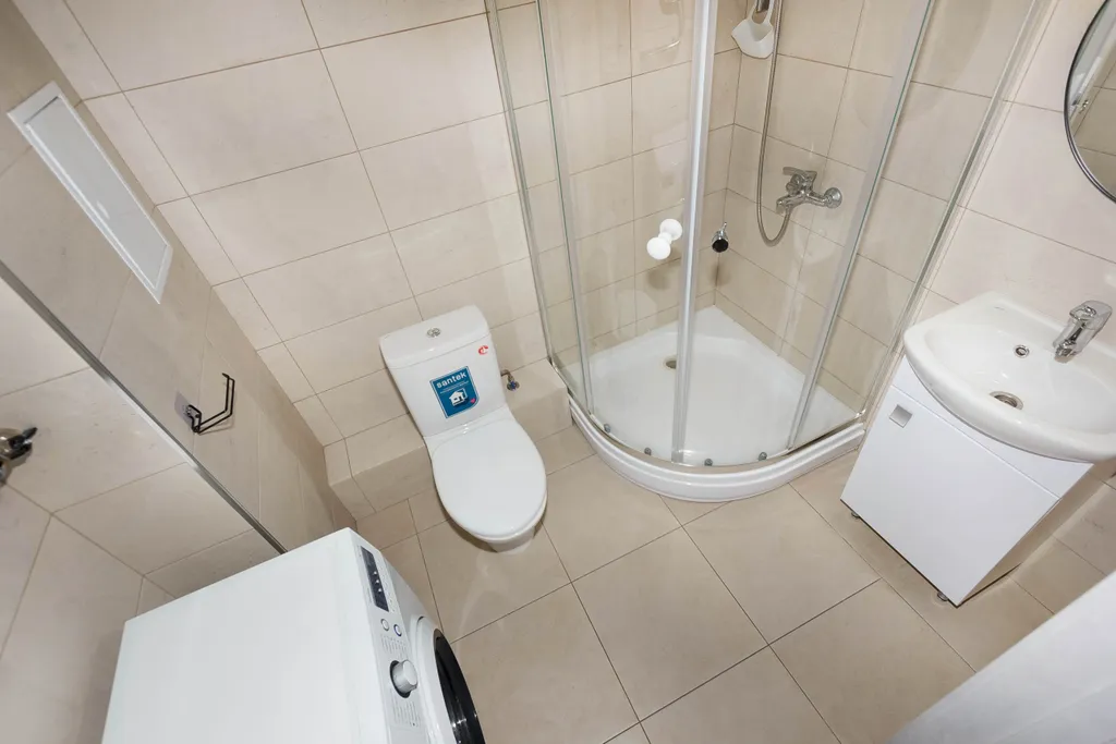 Светлая квартира с видом на рощу