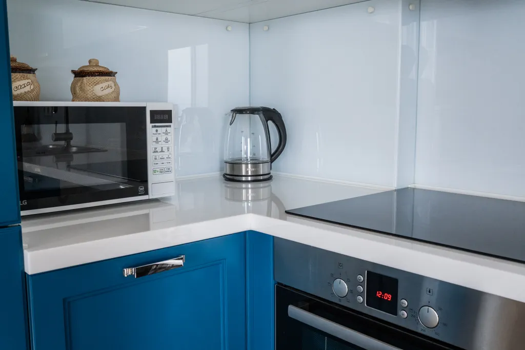 Апартаменты с видом на море в центре Адлера