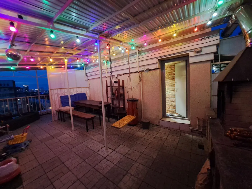 Улучшенная студия с террасой б