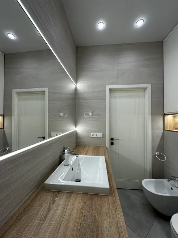 Апартамент в историческом доме с видом на стадион Калининград и закат