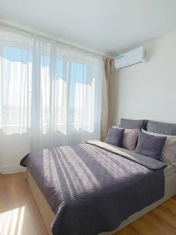 Уютная новая студия