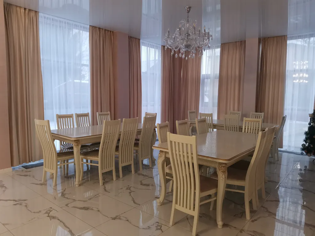 7-комнатный Дом