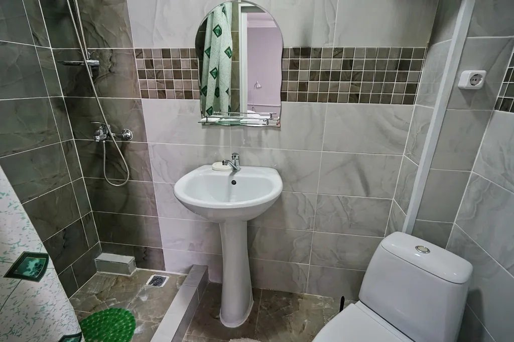 Двухместный номер+доп.место,шумоизоляция,рынок,магазины,кафе.