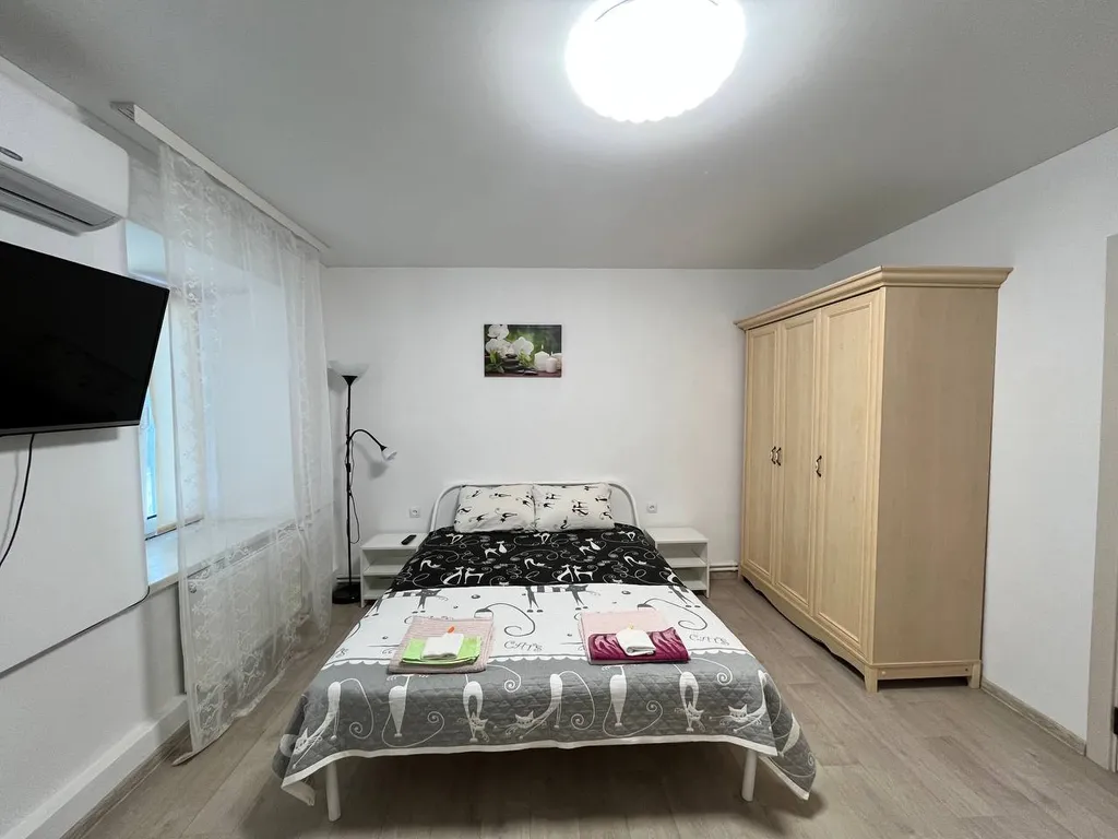 Квартира Комфортная однокомнатная квартира возле ж\д вокзала — Симферополь