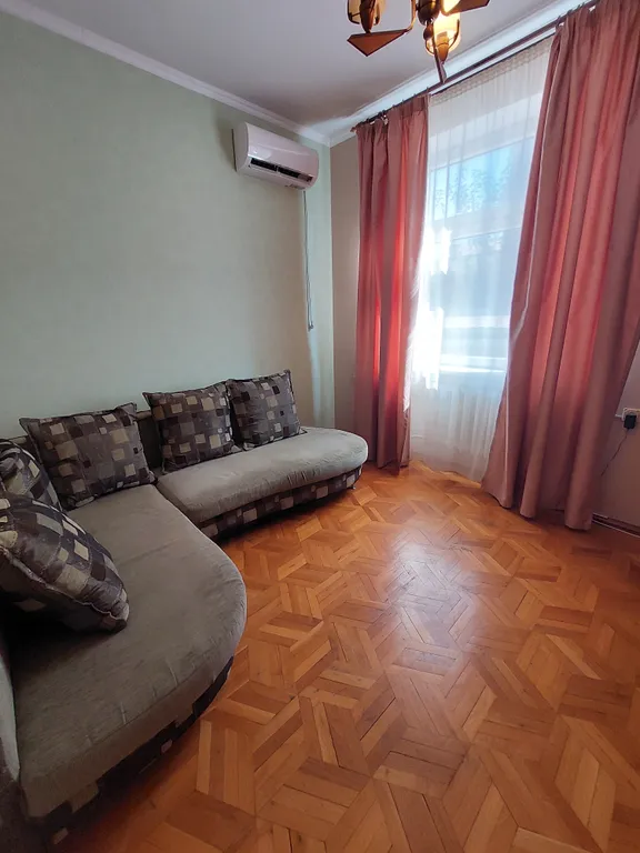 Коттедж Большой дом в центре города — Геленджик