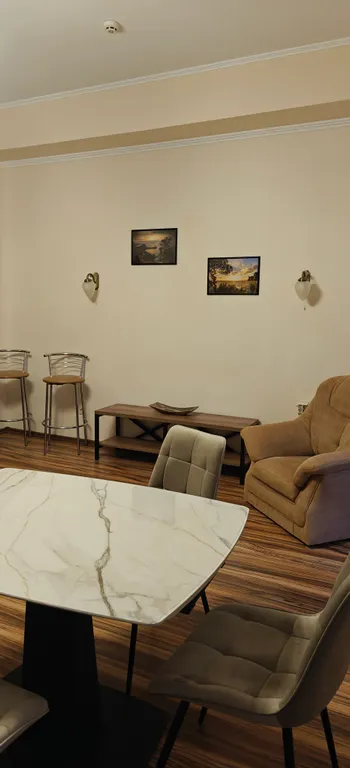 Видовой апартамент с двумя балконами