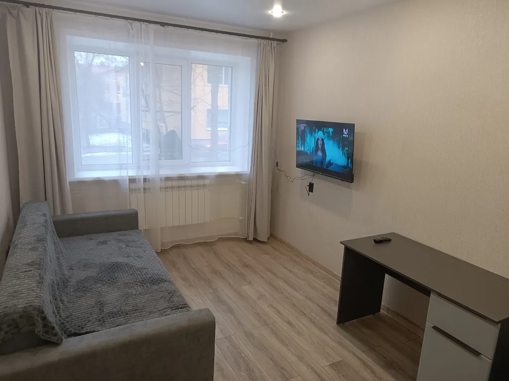 Квартира в центре — аренда посуточно в Великие Луки