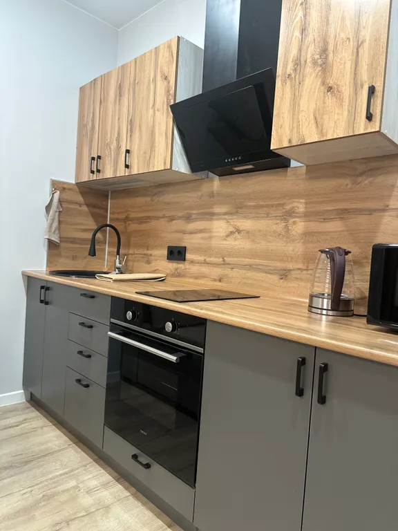 Уютная студия в ЖК Изумрудный - 2 новый дом, центральный район