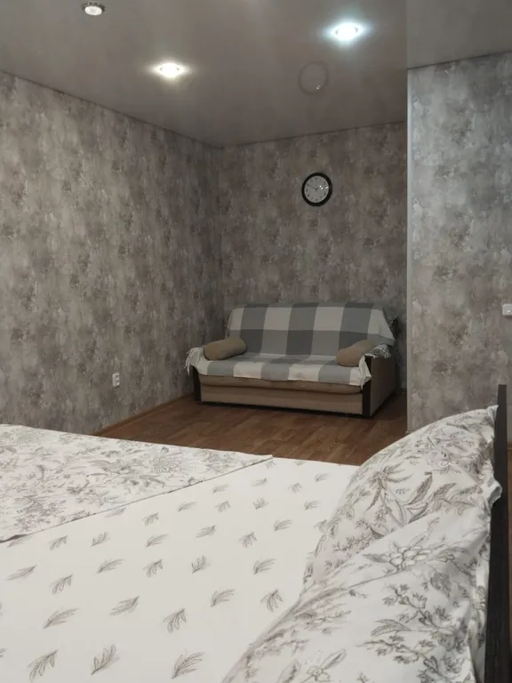 Уютная квартира в центре города рядом с площадью Ленина