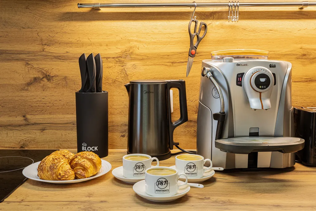 FullHouseApart Трехместные апартаменты на вокзальной площади