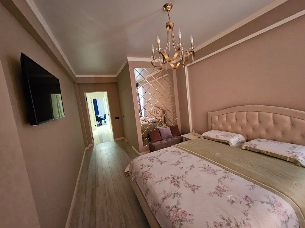 Квартира в центре города в комплексе напротив фонтана