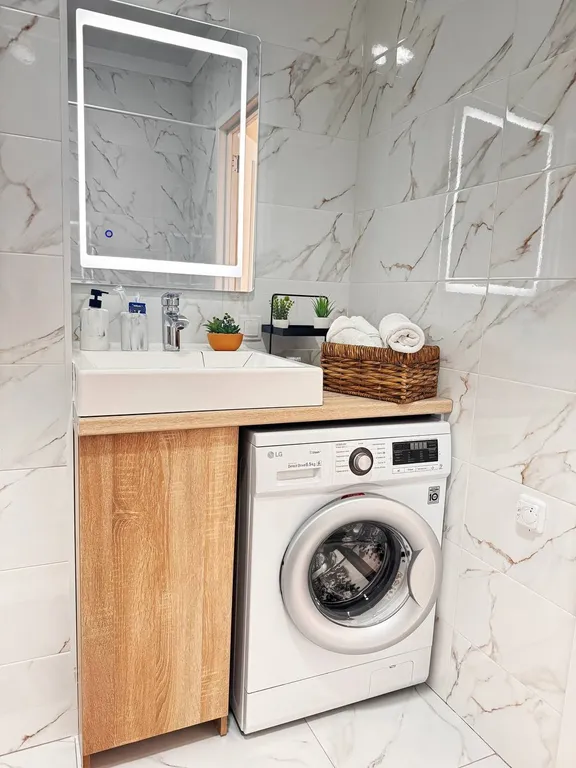 2 комнатная в ЖК 4YOU, рядом с ТЦ MEGA, кв 22