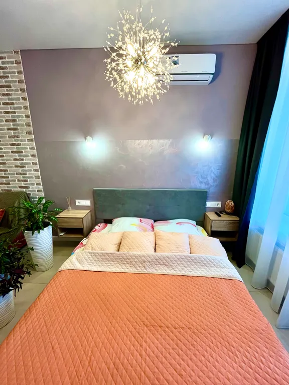 Новая студия у парка Дельфин