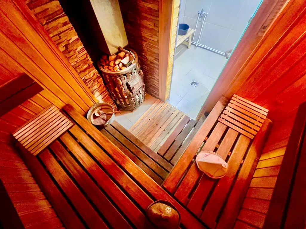 Уютный, современный двухэтажный дом