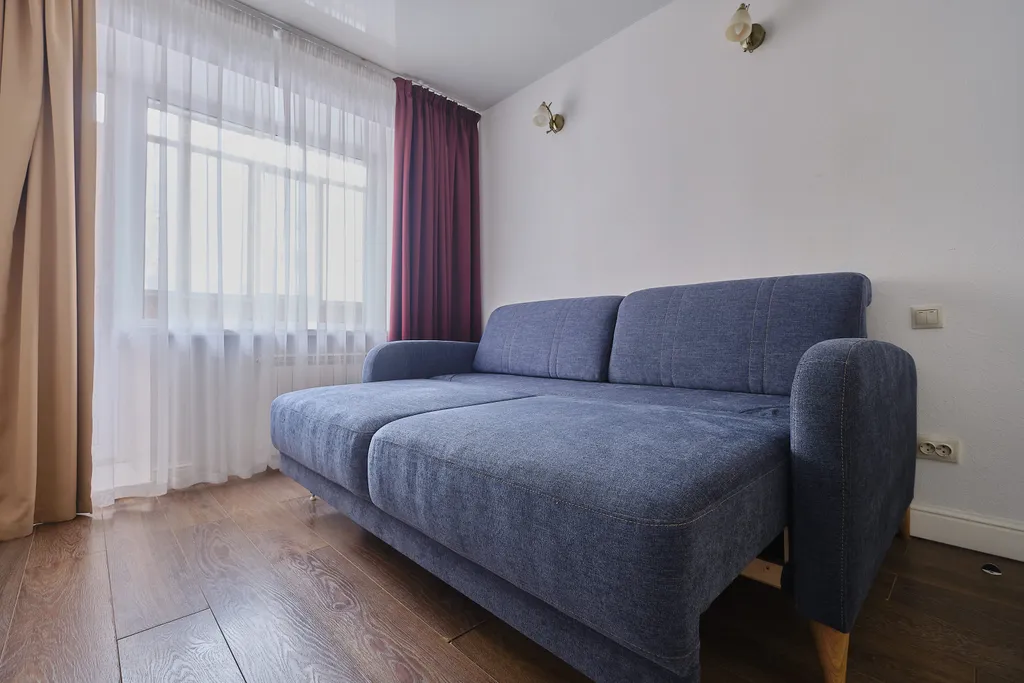 Двухкомнатная квартира с большой ванной в самом центре