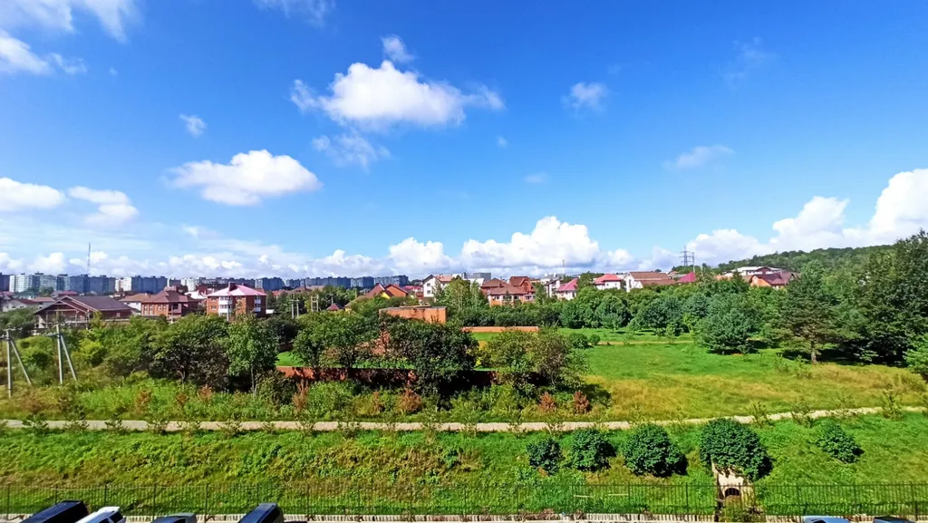 Светлая просторная студия