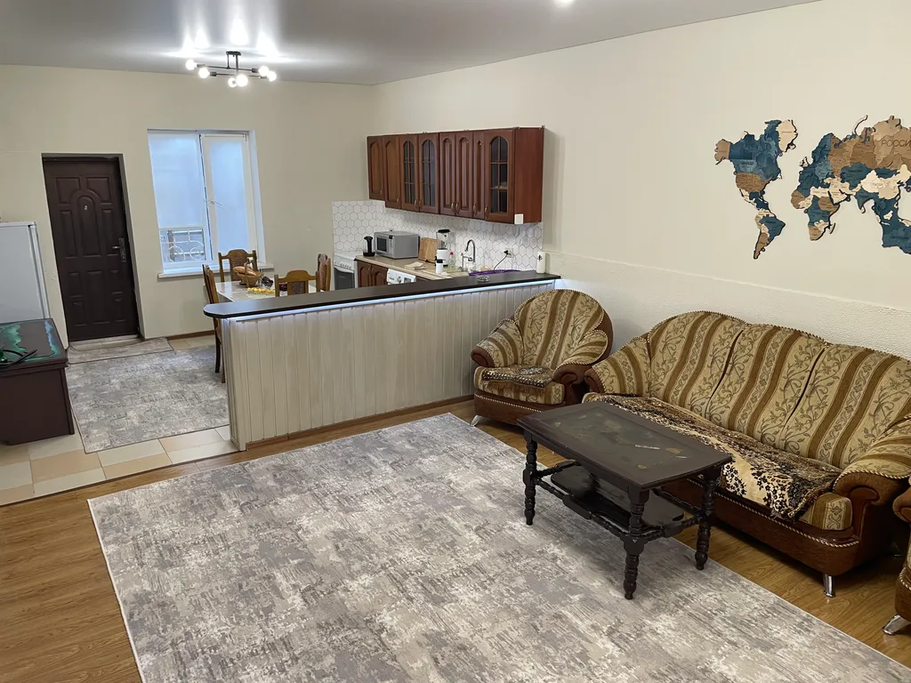 Уютный дом на берегу Каспийского моря