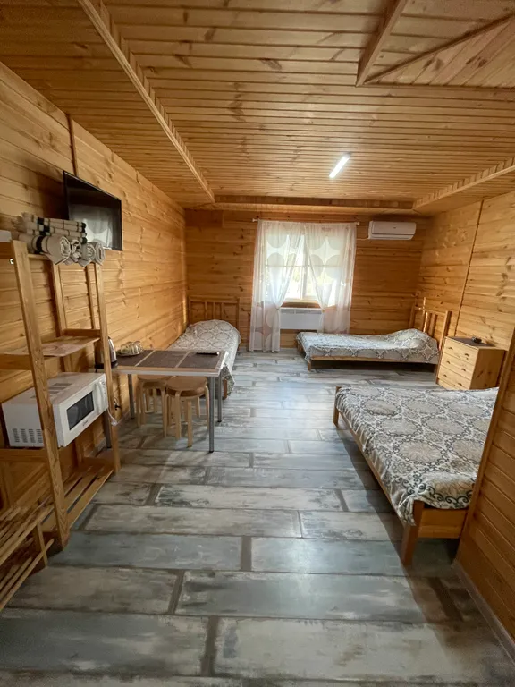 Квартира Четырёхместный номер стандарт — аренда посуточно в Даховская