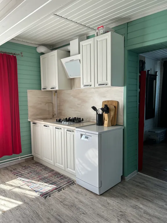 Зелёный дом-дача