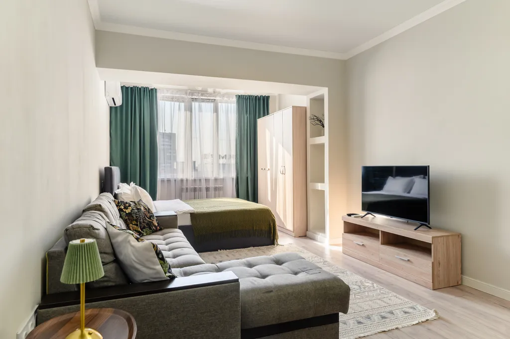 Квартира Изумрудная студия в Молодежке — Алматы