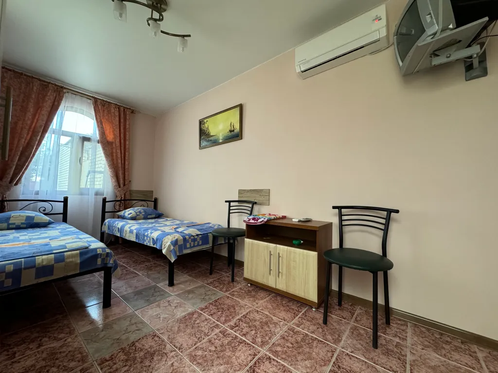 3-комнатный дом в спальном районе Феодосии