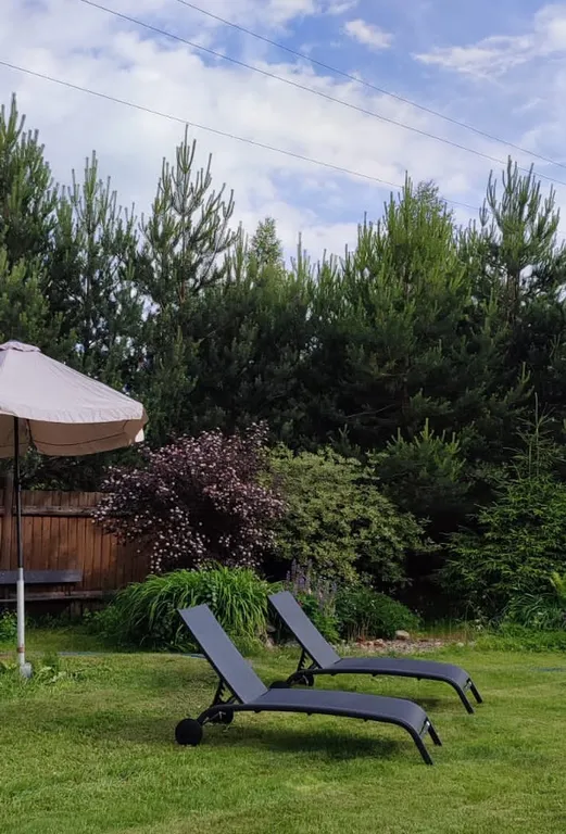 Русская усадьба, бревенчатый 2-х этажный дом с баней