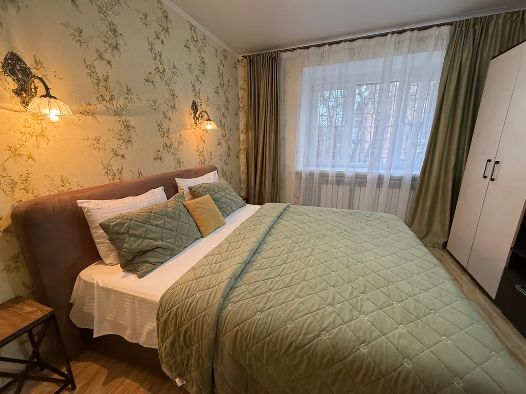 Двухкомнатная квартира в центре курортной зоны