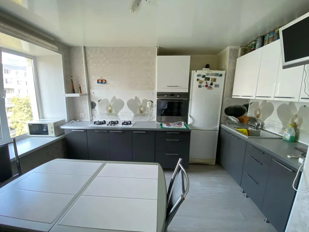 Двушка на набережной