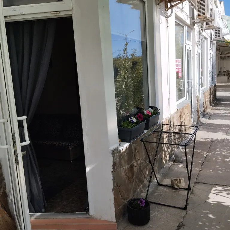 Квартира Семейные пятиместные апартаменты на берегу моря — Любимовка