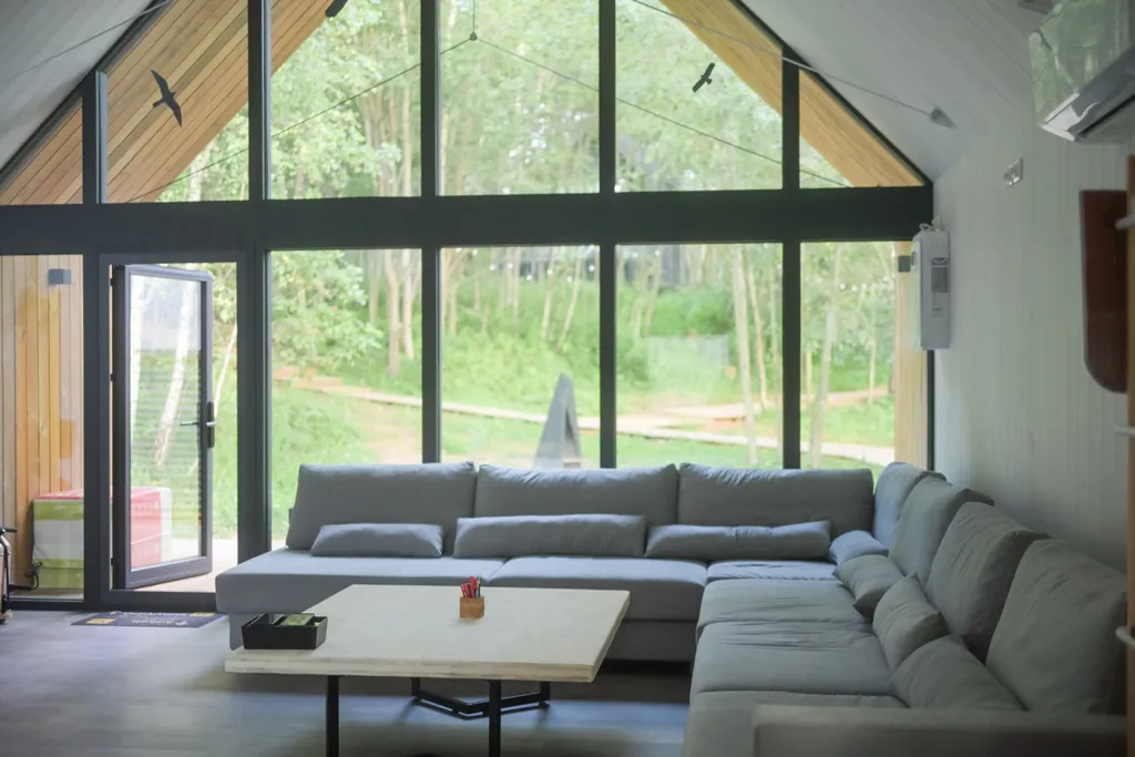 Барнхаус Макс Юбаба с большой террасой, высокими потолками