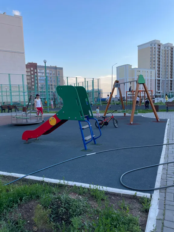 Уютная просторная квартира в тихом спальном районе недалеко от центр