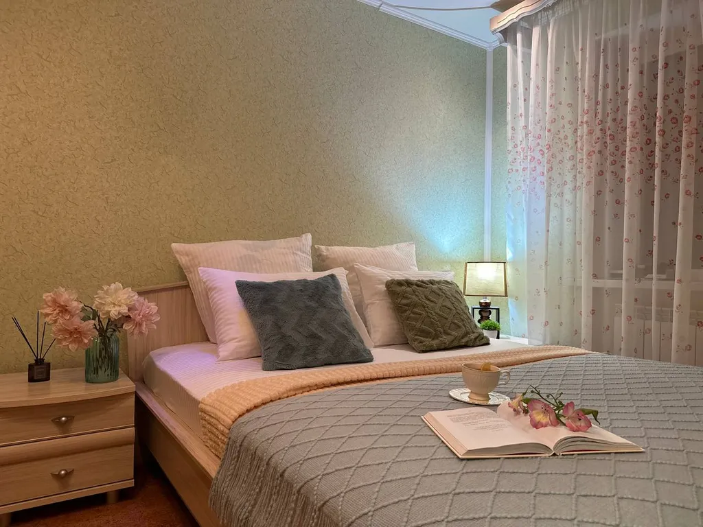 Уютная квартира с джакузи  и камином