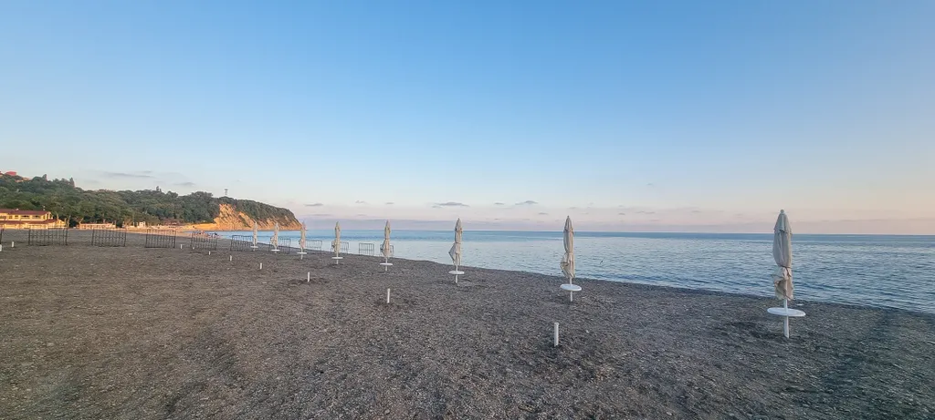 Дом на крыше+модуль палатка на 2х человек.