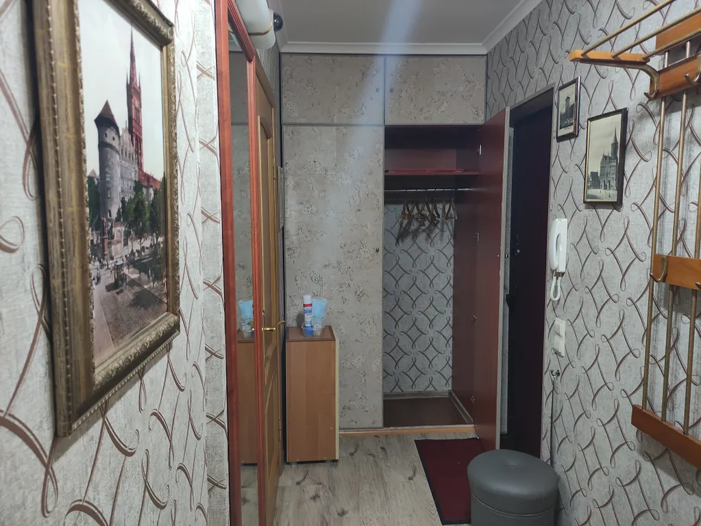Квартира Великолепная квартира в самом центре с изолированными комнатами — Калининград
