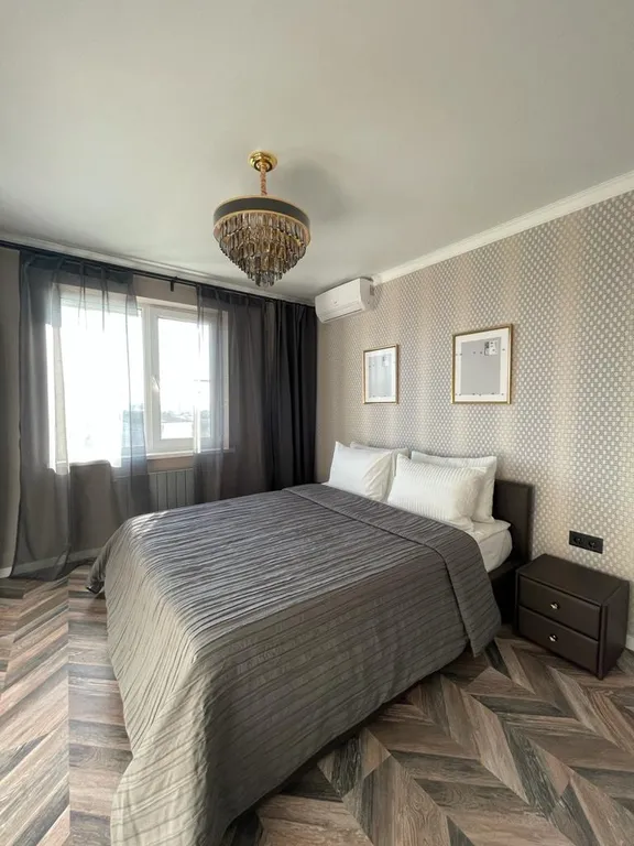 3-комнатная квартира в центре с видом на море и горы