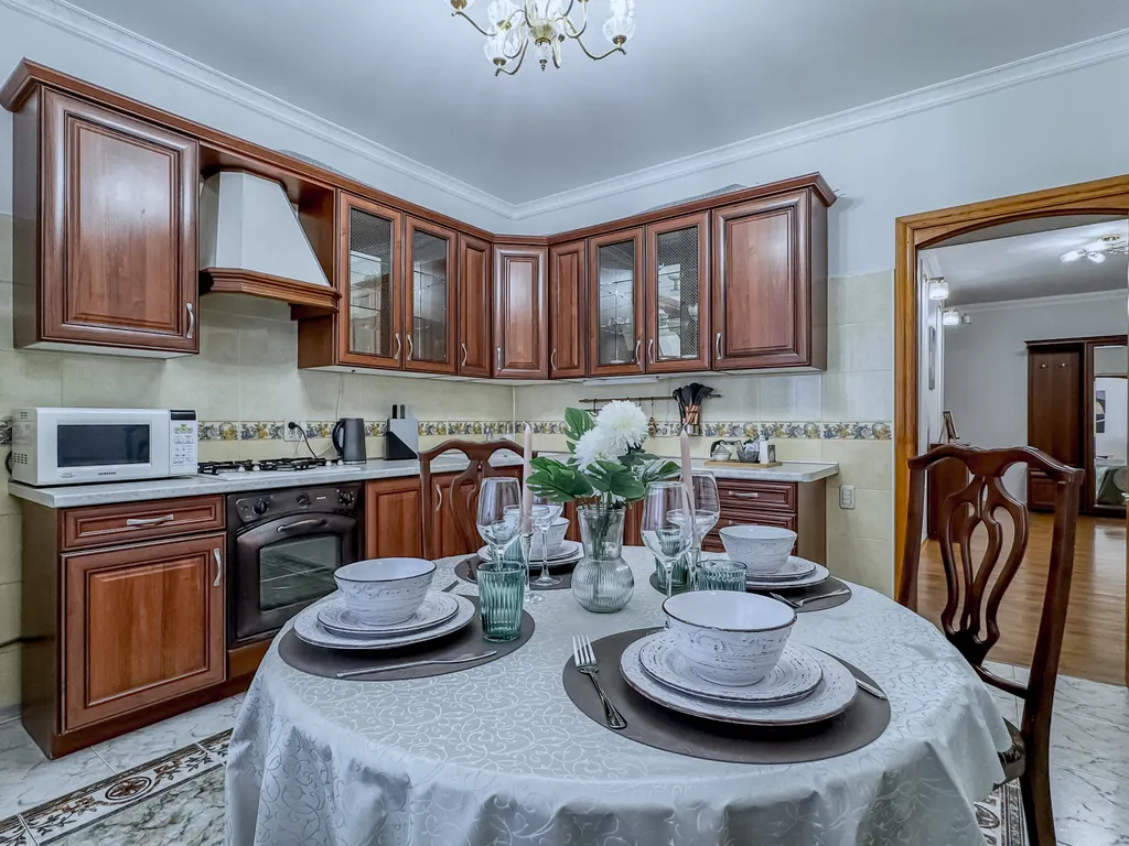 Просторная квартира рядом с парком