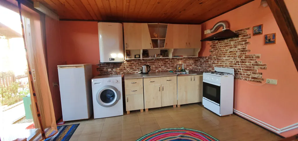 Коттедж Уютный домик — Ильич