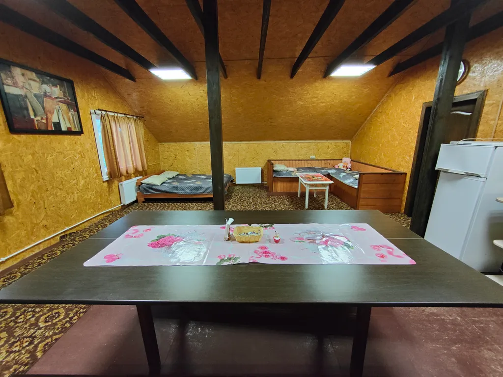 Уютный дом на берегу реки Чусовая