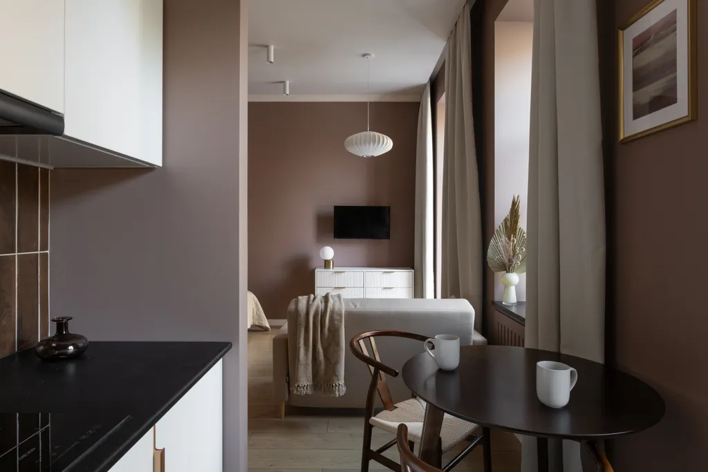 Просторная студия Mosaic brown с балконом для 3 гостей