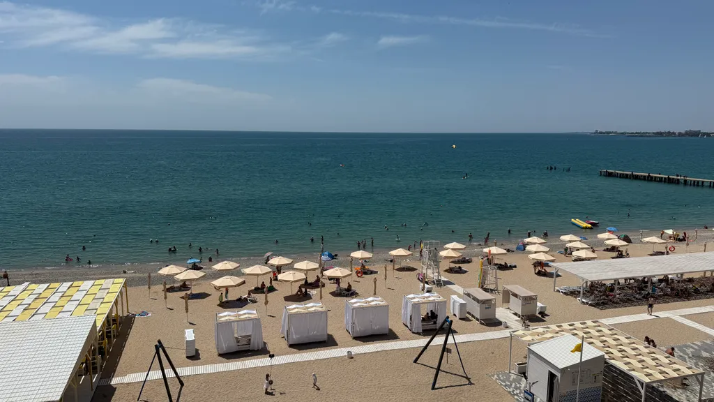 Студия на берегу моря